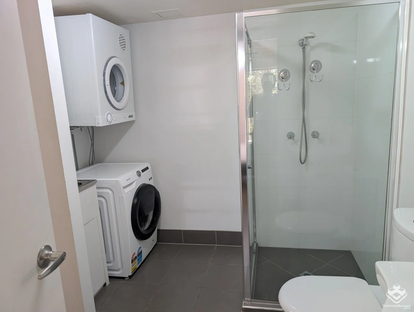 Additional image 7 of ID:21173270/35 Palm Avenue, Surfers Paradise QLD 4217
