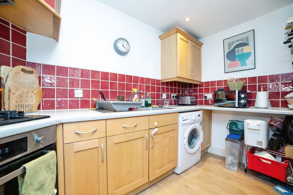 Additional image 6 of 2 bed end terrace house for saleBayley Hall Mews, Hertford SG14