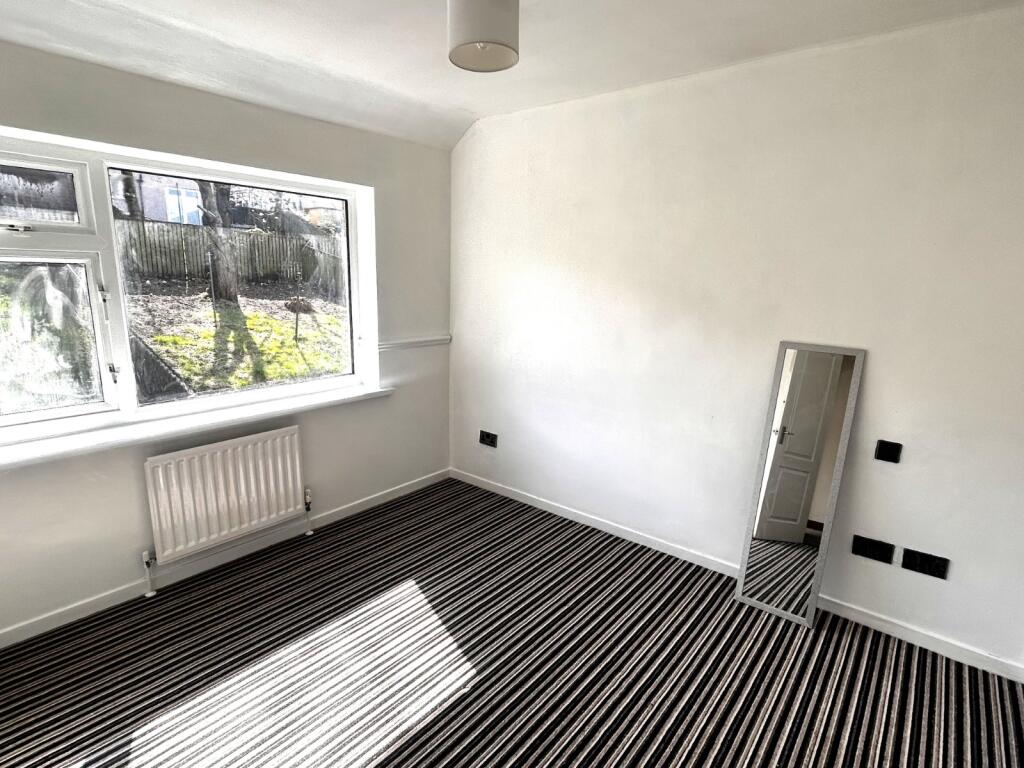 Additional image 10 of Englefield Crescent, Holmewood, Bradford, West Yorkshire, BD4
