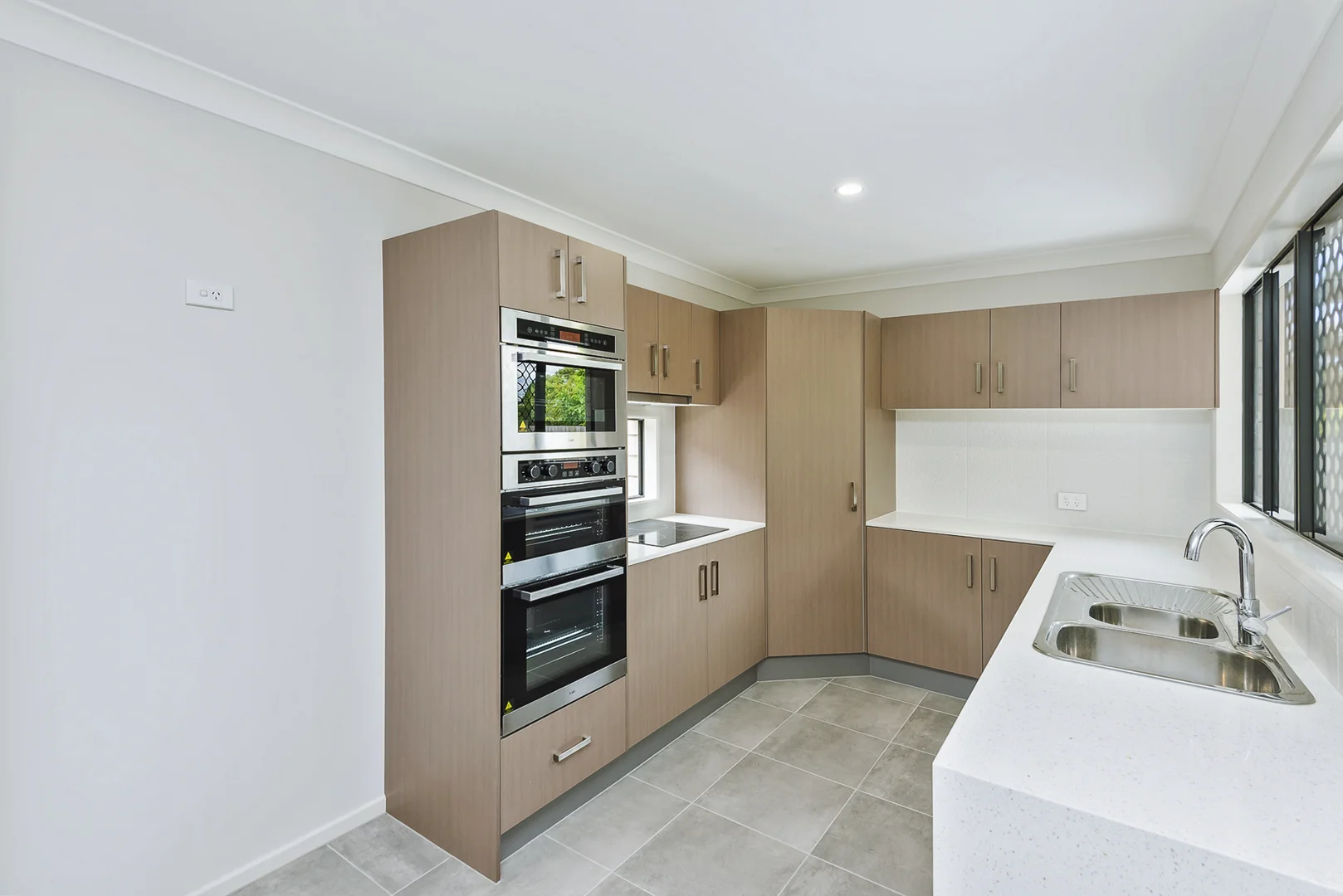 Additional image 3 of 23 Hemmant Tingalpa Road, Hemmant QLD 4174