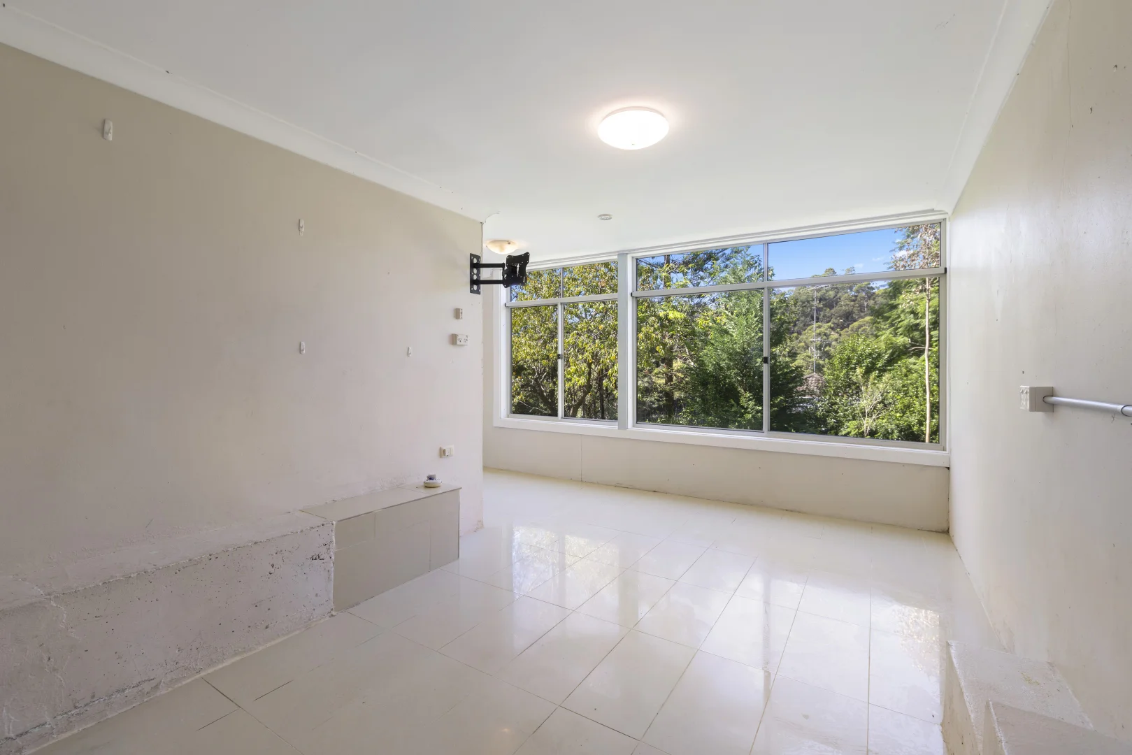 Additional image 8 of 73 King Road, Hornsby NSW 2077