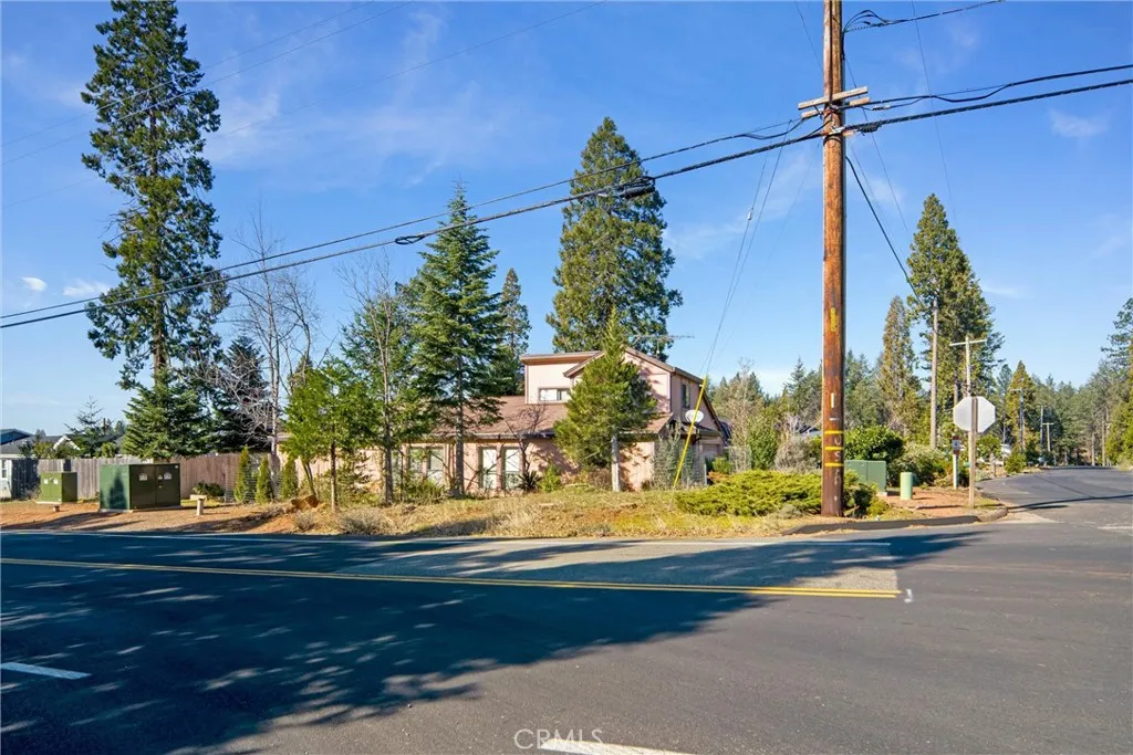 Additional image 46 of 13979 Pineland Circle, Magalia, CA 95954