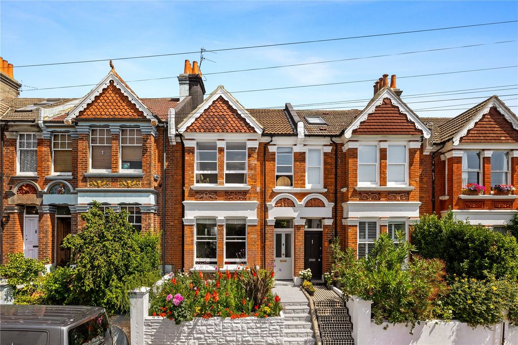 3 bed terraced house for saleEdburton Avenue, Brighton, East Sussex BN1