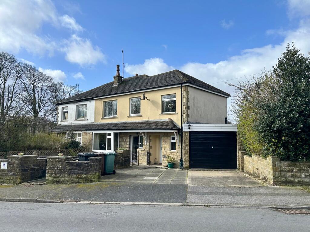 Lawcliffe Crescent, Haworth, Keighley, BD22
