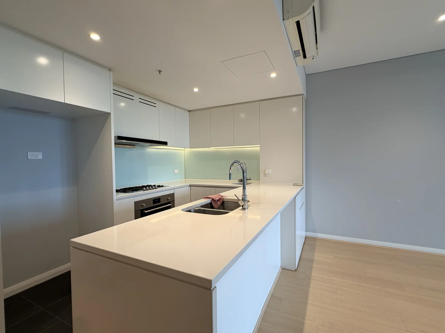 Additional image 5 of 2010/2 Waterways Street, Wentworth Point NSW 2127