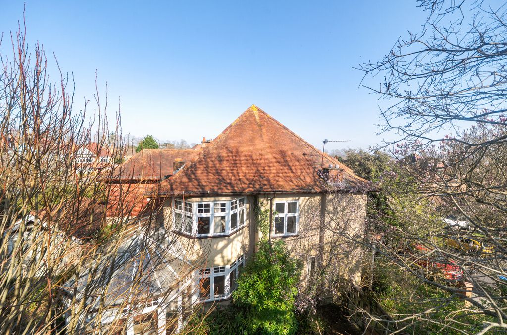 Additional image 17 of 5 bed detached house for saleBlenheim Avenue, Highfield, Southampton, Hampshire SO17