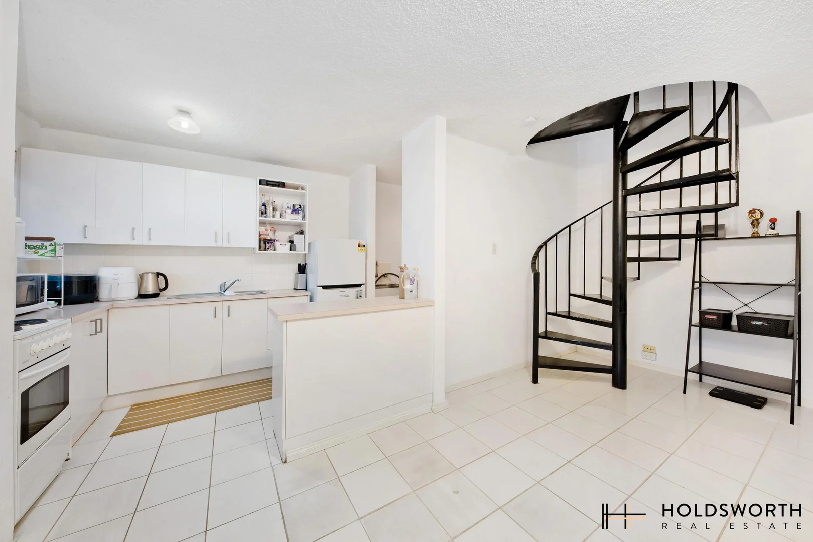 Additional image 3 of 4/33 Farina Drive, Yokine WA 6060
