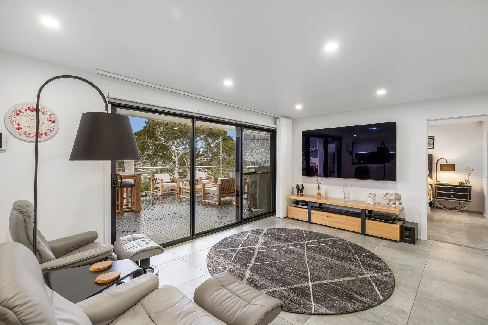 Additional image 12 of 58 Gordons Hill Road, Lindisfarne TAS 7015