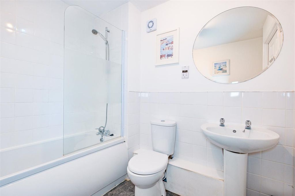 Additional image 14 of 2 bed flat for salePhilips Wynd, Hamilton ML3