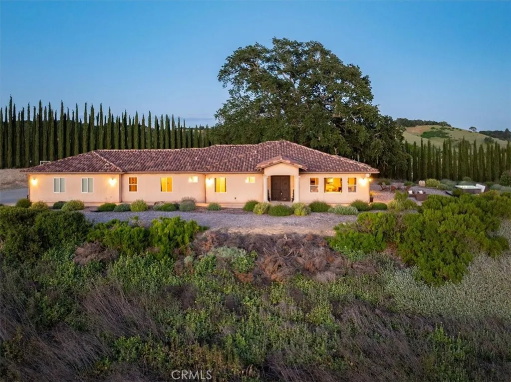 Additional image 5 of 5250 Vineyard Dr, Paso Robles, CA 93446