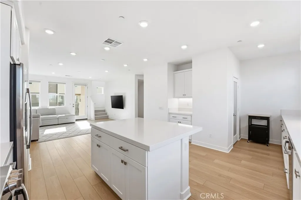 Additional image 25 of 1637 W.Lincoln Ave Unit 103, Anaheim, CA 92801