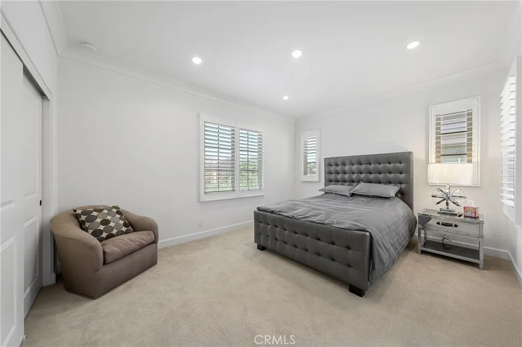 Additional image 28 of 45 Triana, Irvine, CA 92618