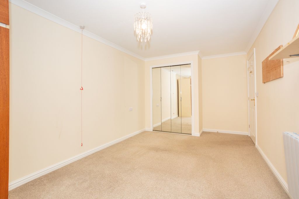 Additional image 4 of 2 bed flat for saleGlebe Street, Dumfries DG1