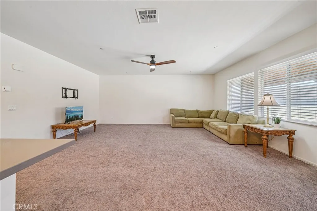 Additional image 10 of 14201 Fir Street, Oak Hills, CA 92344