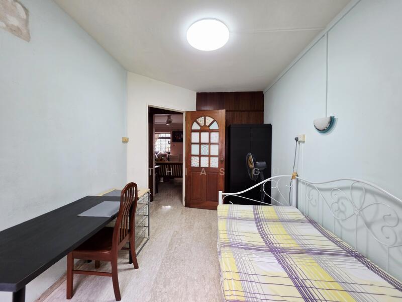 553 Serangoon North Avenue 3 photo 2