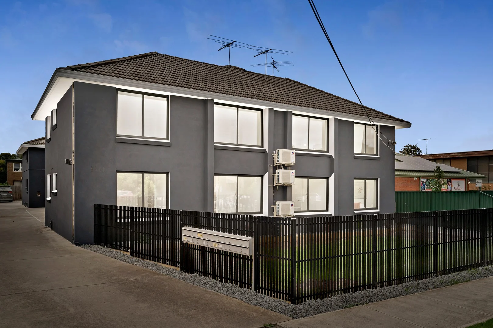 11/10 Empire Street, Footscray VIC 3011