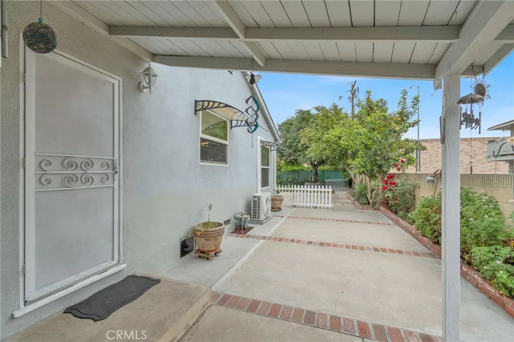 Additional image 75 of 2501 Deodar st, Santa Ana, CA 92705