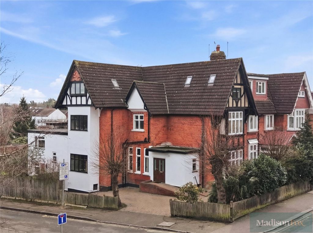 7 bed semi-detached house for saleHigh Road, Loughton, Essex IG10