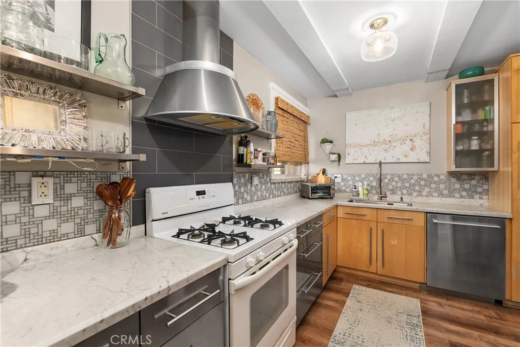 Additional image 2 of 4807 Beck Ave Unit 2, Valley Village, CA 91601
