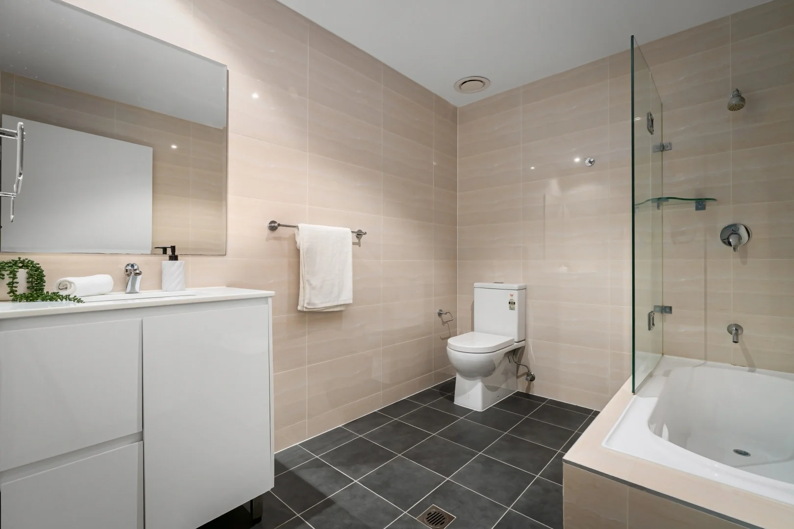 Additional image 5 of 401/8 Reede Street, Turrella NSW 2205