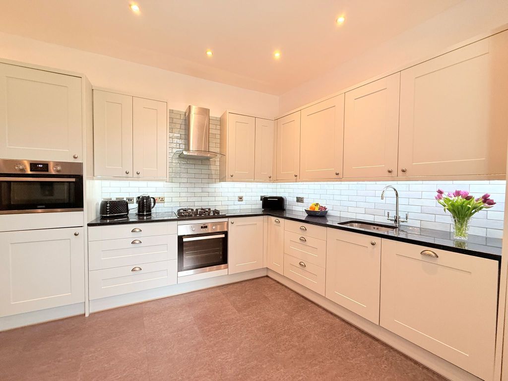 Additional image 14 of 3 bed flat for saleSt Michaels Wynd, Linlithgow EH49