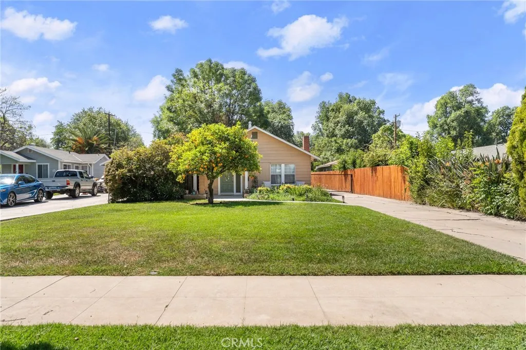 Additional image 3 of 4390 Edgewood Pl, Riverside, CA 92506