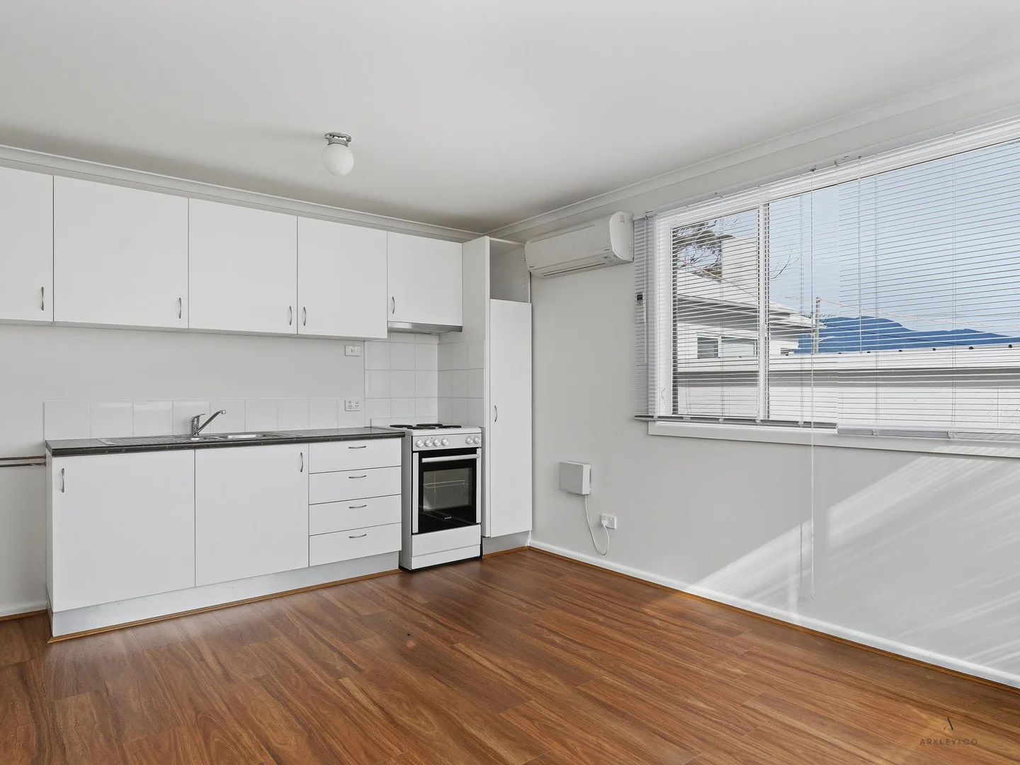 66A Esplanade, Rose Bay TAS 7015 photo 3