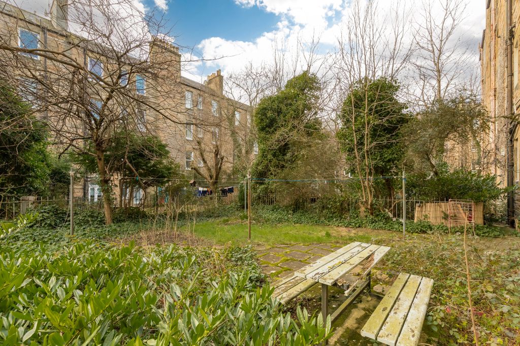 Additional image 11 of 1 bed flat for sale10, 1F2, Wardlaw Street, Edinburgh EH11