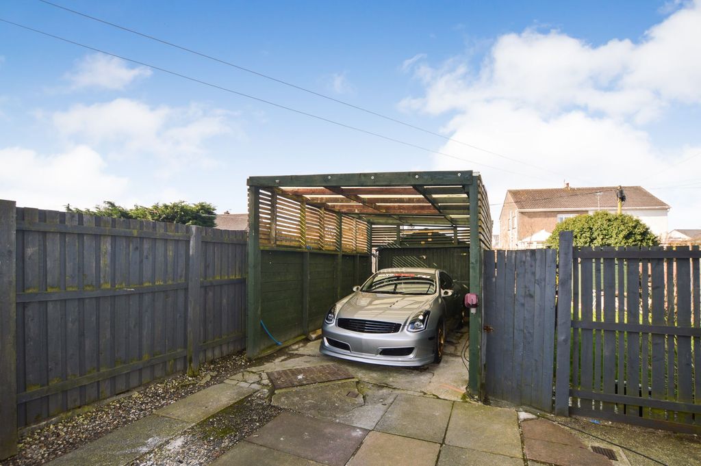 Additional image 8 of 3 bed flat for sale13 Innerwood Road, Kilwinning KA13