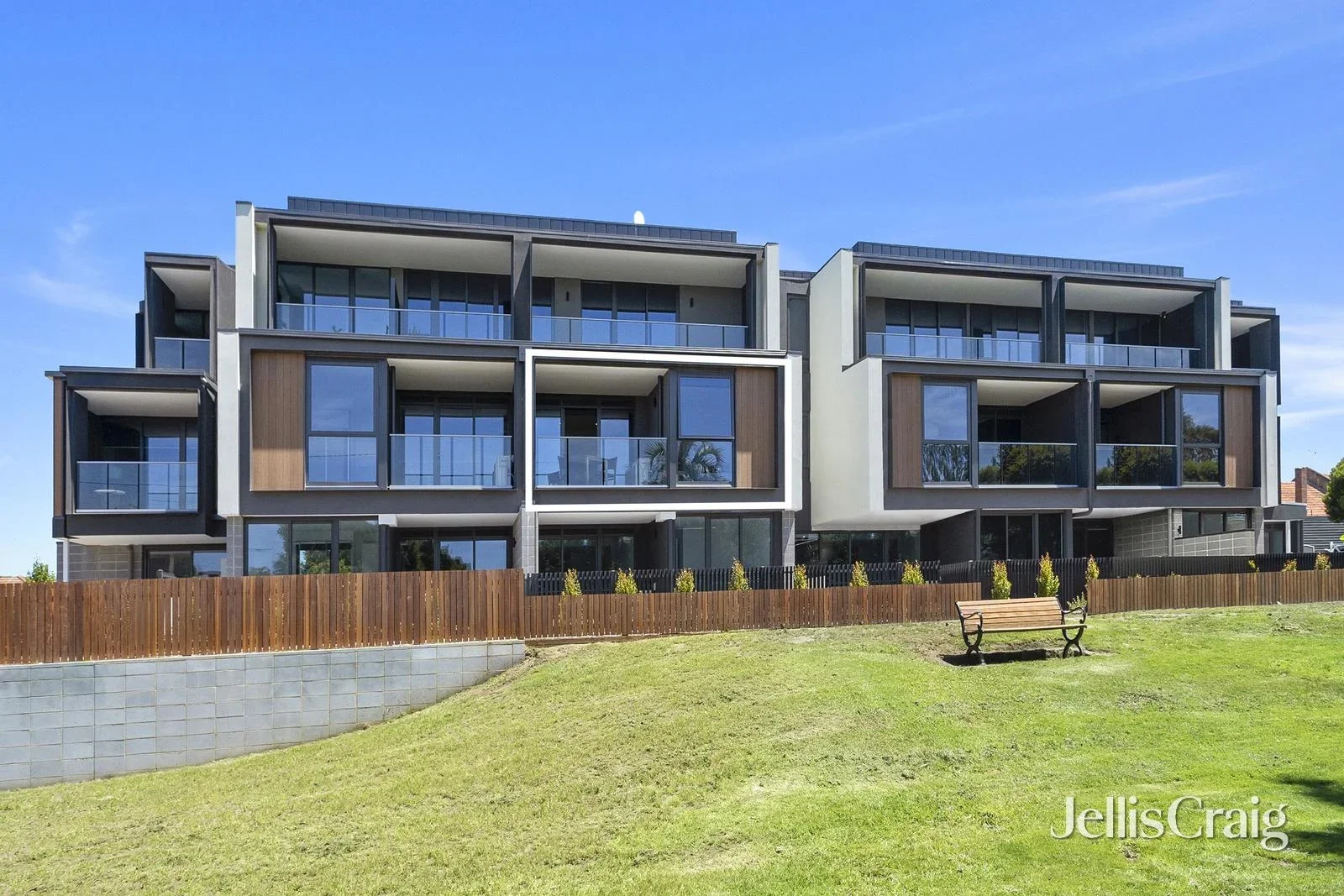 107/50 Bowlers Avenue, Geelong West VIC 3218