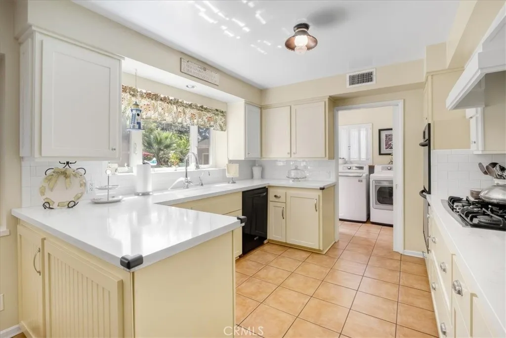 Additional image 16 of 336 Oak Tree Dr, Glendora, CA 91741