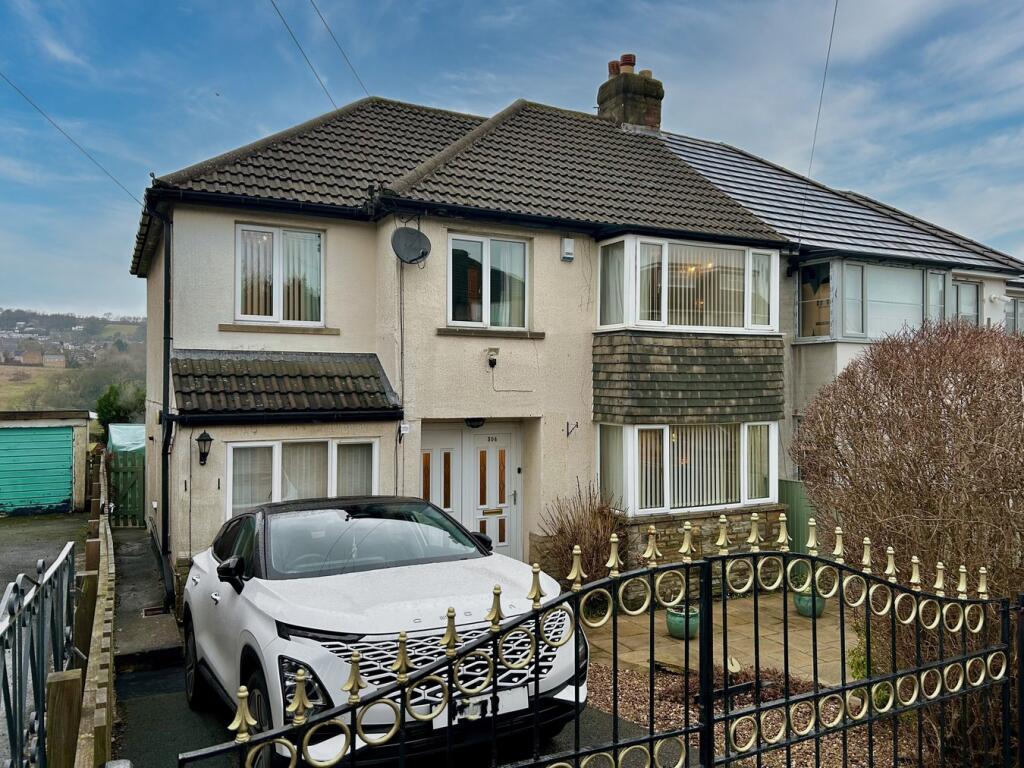 Fell Lane, Keighley, BD22