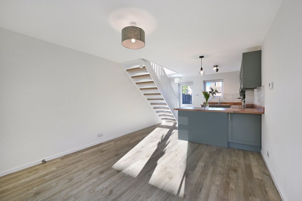 Additional image 2 of 1 bed terraced house for saleTudor Walk, Weybridge KT13