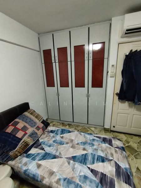 709 Hougang Avenue 2 photo 4