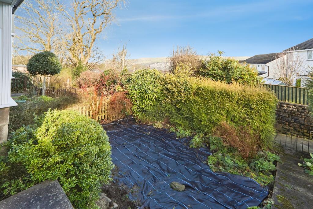 Calton Road, Keighley photo 2