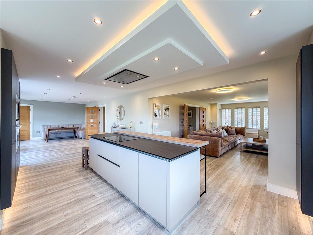 Additional image 7 of 5 bed property for saleWishaw Low Road, Cleland, Motherwell ML1
