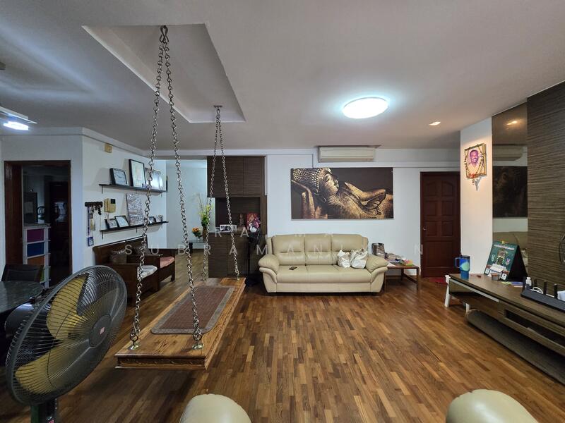 150 Mariam Way photo 2