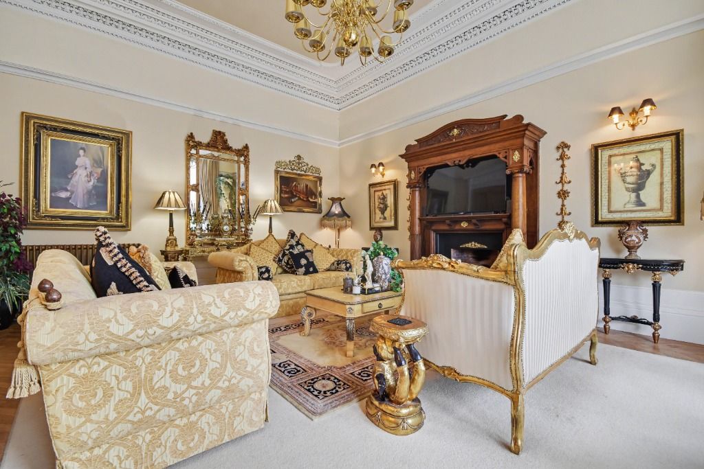 Additional image 7 of 3 bed flat for sale92 Newark Street, Inverclyde, Greenock PA16