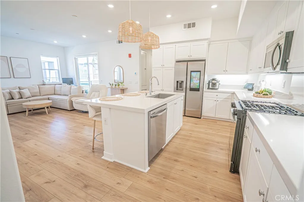 Additional image 65 of 27212 Diamond Peak Lane Unit 203, Valencia, CA 91381
