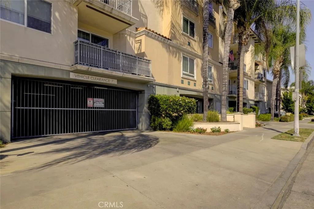 Additional image 58 of 13941 Sherman Way Boulevard Unit 401, Van Nuys, CA 91405