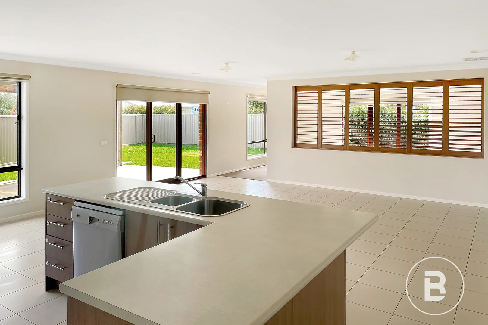 Additional image 2 of 8 Stella Drive, Delacombe VIC 3356