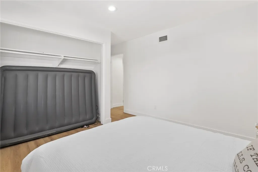Additional image 66 of 23312 Ostronic Dr, Woodland Hills, CA 91367