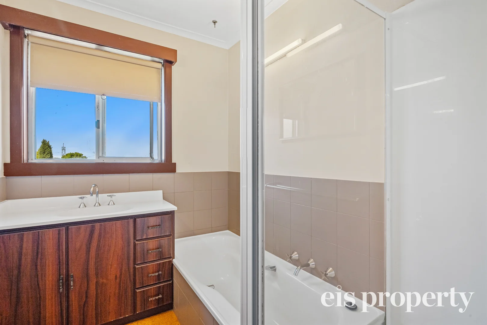 Additional image 22 of 16 Delwood Drive, Lutana TAS 7009