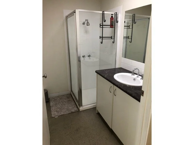 Additional image 6 of Room 4, 93 Fogarty Ave, Highton VIC 3216