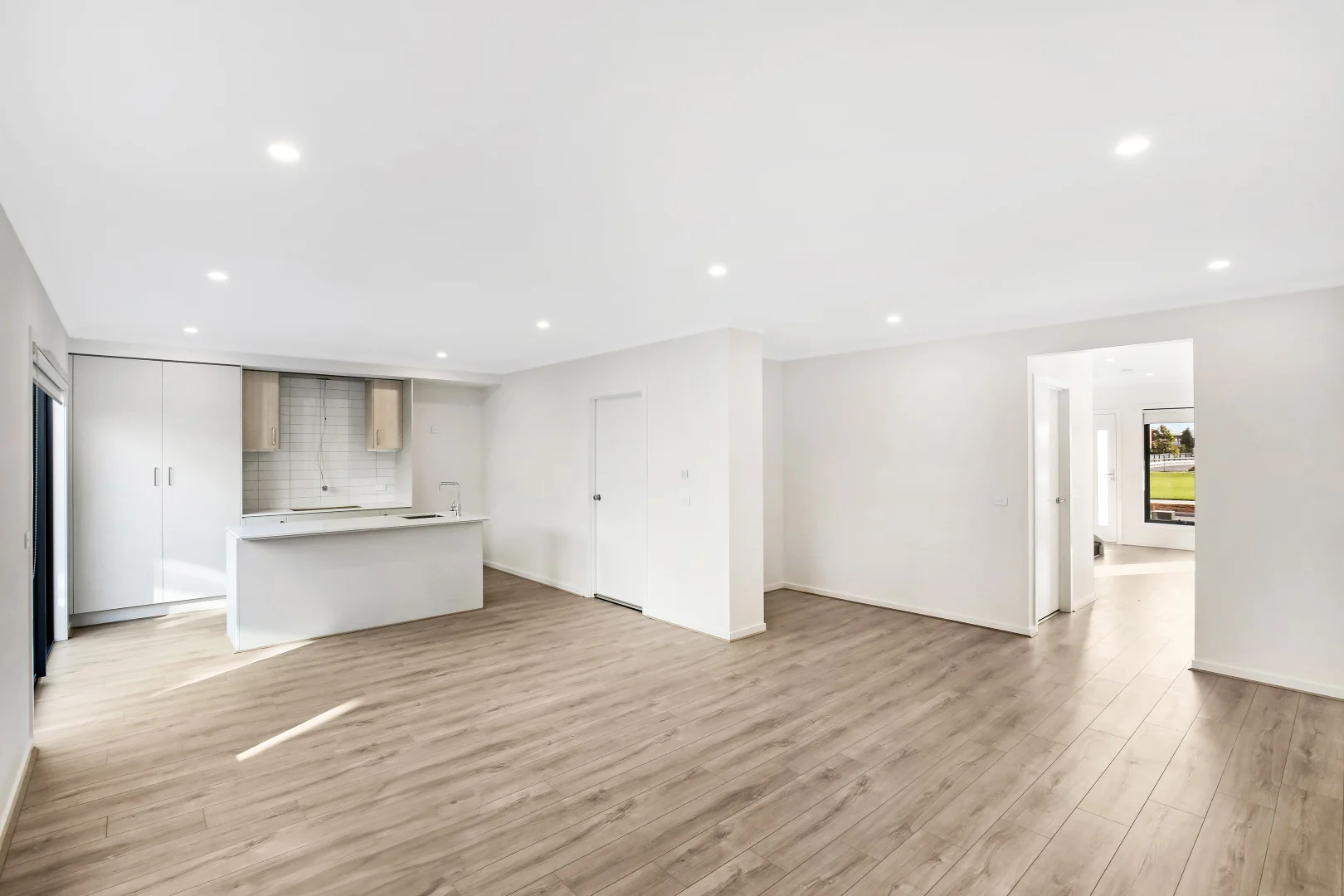 Additional image 3 of 11 Picture St, Mambourin VIC 3024