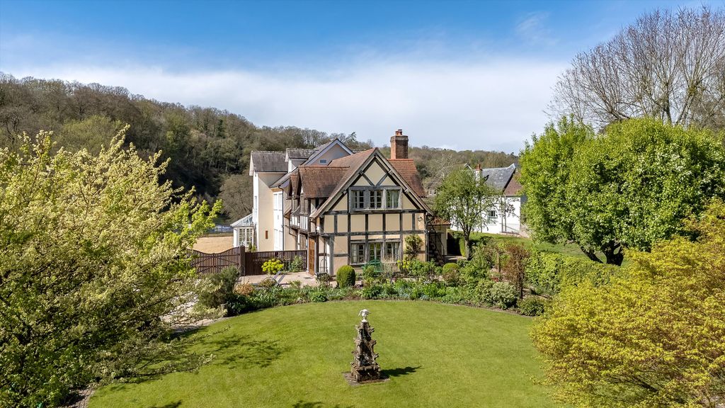 Additional image 10 of 5 bed detached house for saleLower Mill Street, Ludlow, Shropshire SY8