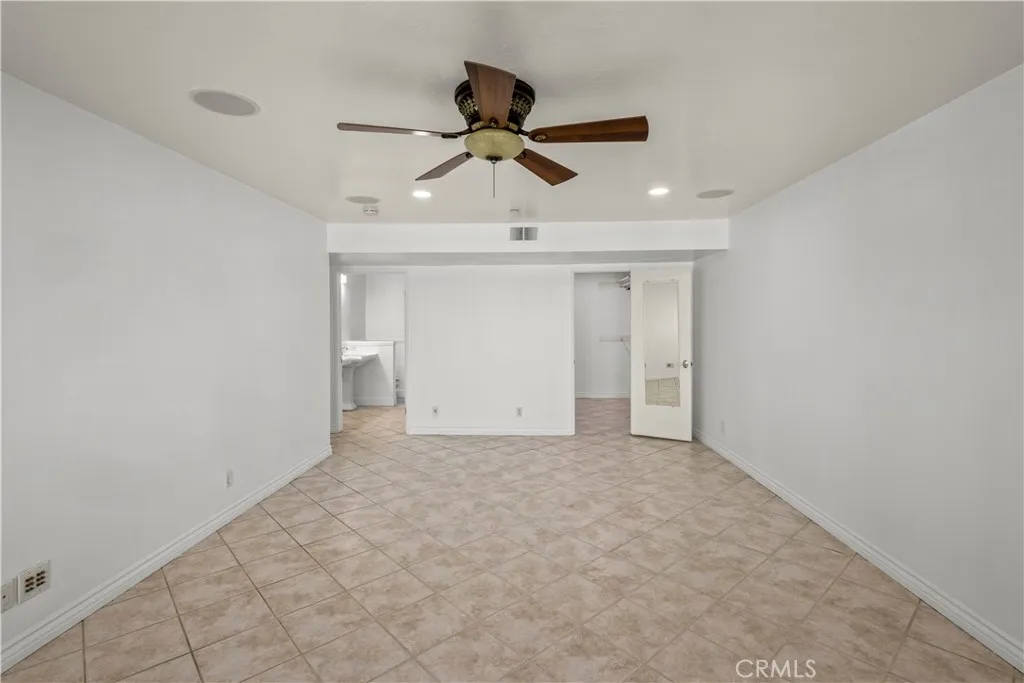 Additional image 32 of 2872 Coast Circle Unit 104, Huntington Beach, CA 92649