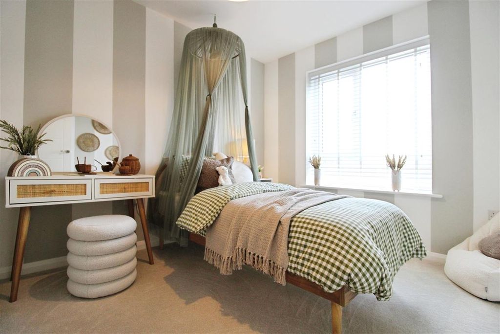 Additional image 10 of 4 bed property for saleHeol Yr Hydd, Llanrumney, Cardiff CF3