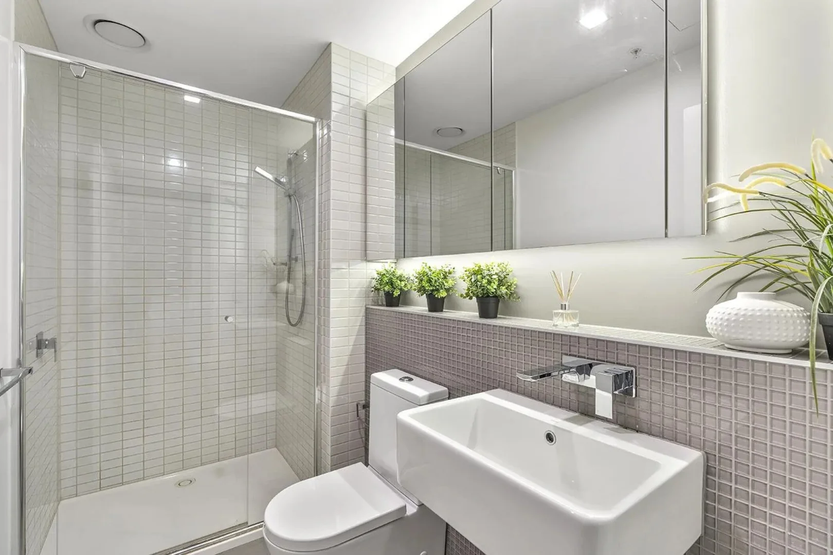 Additional image 9 of 2405/38 Rose Lane, Melbourne VIC 3004