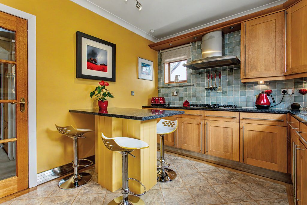 Additional image 7 of 3 bed detached house for saleLagnaha, Lochwinnoch Road, Kilmacolm PA13